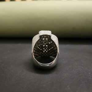 Bague unique, élégante et stylée, personnalisée avec un signe dollar, en or massif 18 carats et acier inoxydable, moissanite unisexe pour les fêtes - Product Image 4