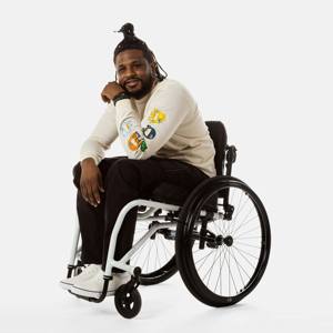 <b>Mens</b> Relaxed Fit Denim <b>Jeans</b> with Zip Pockets - Versatile and Trendy <b>Jeans</b> for a Laid-Back Look - Product Image 4