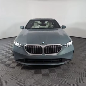 BMW 530i 2022 Limpio, Sedán de Lujo con Volante a la Izquierda, Asientos de Cuero Premium y Cámara Trasera - Product Image 1