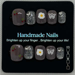 Notti più lunghe, mattine più presto - Taglia grande con bellissimo motivo a farfalla - Product Image 1