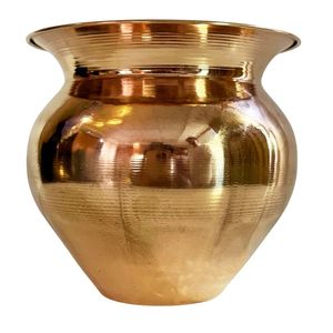 HOME GENIE Kalash Lota en cuivre pour Pooja Décoration de temple Pot indien traditionnel pour festivals Rangement de cadeaux Vastu - Product Image 1