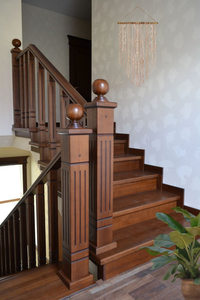 Pièces d'escalier durables et décoratives boîte de Newel en bois en gros avec détail cannelé 4090F peuplier apprêté adapté à tous les escaliers - Product Image 5