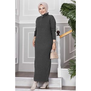 Vestido de punto Hijab con media cremallera Antracita - Product Image 3