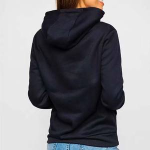 Ventes en gros de sweats à capuche pour femmes personnalisés avec un design imprimé sur le devant et un badge - Product Image 3