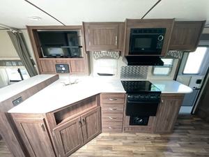 Remolques de viaje E-v-e-r-g-r-e-e-n I-G-o G235RB usados del 2017, aptos para suministro a granel - Product Image 5