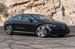 Mercedes-Benz EQS 2022 en perfecto estado, ligeramente usado. - Product Image 3