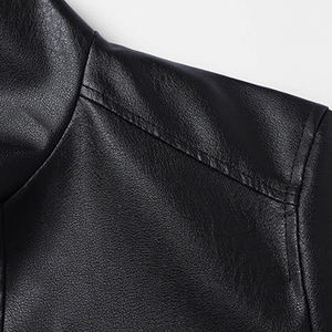 Veste en cuir pour homme, coupe moderne, haute qualité, vêtement d'extérieur tendance, adapté au streetwear, aux voyages et à la saison hivernale - Product Image 4