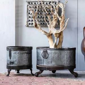 Plateau de service galvanisé de qualité supérieure fabriqué à la main avec un design antique de luxe classique avec finition enduite de couleur pour obtenir au prix de vente - Product Image 2