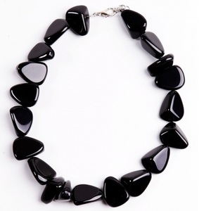 Collar de resina blanco y negro hecho a mano para mujer, chapado en oro clásico, doble línea, superventas, joyería de moda para bodas y niñas - Product Image 4