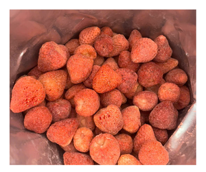 Fresas liofilizadas más finas de Vietnam a granel, calidad de exportación Premium entera, sabor superior, fresas secas superiores, oferta de aperitivos - Product Image 1