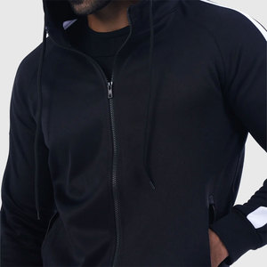 Sweat-shirt en polyester au design minimaliste, look tendance de la rue, coupe sportive, confortable pour un usage quotidien - Product Image 5