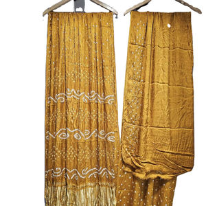 ผ้าไหมกัจิแท้ ดีวาจา รุ่นใหม่ล่าสุด สำหรับส่งออก  งานปักมือแบบดั้งเดิม  ลายลากดี ปาตตา  งานทอซารี  ผ้าปาลลู  แห้งเร็ว  ชุดลำลองสำหรับผู้หญิง - Product Image 1