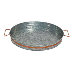 Bandeja de servicio de diseño clásico con borde de cobre Madera de metal galvanizado con un elegante mango de hierro para uso en restaurantes y hoteles - Product Image 3