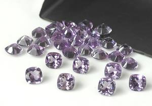 Haute qualité fait à la main naturel rose améthyste coussin à facettes coupe 5mm-8mm pierres précieuses en vrac pour la fabrication de bijoux prix de gros - Product Image 2