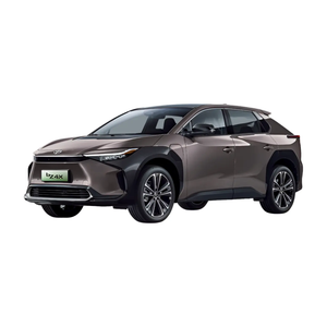 Bz4X รถ4ล้อโตโยต้า SUV สำหรับผู้ใหญ่รถสมาร์ท615กม. 2WD ของเล่นไฟฟ้าประสิทธิภาพสูงใหม่2024