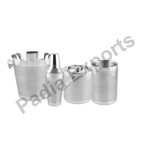 Premium Quality Set of 4 <b>Bar</b> Sets with <b>Outside</b> Etching Design for Outdoor Entertaining - Product Image 1
