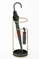 Porte-parapluie de luxe personnalisé pour la maison et l'hôtel, design à ressort, finition dorée en métal