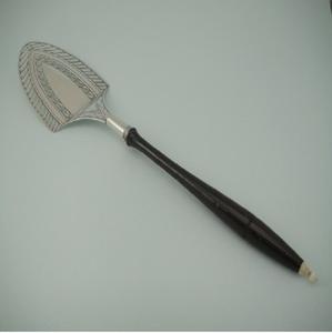 Juego de cuchillos para pastel al por mayor en acero inoxidable con mangos de diseño, perfecto para servir pasteles, herramientas de repostería y las mejores ofertas de precio. - Product Image 4