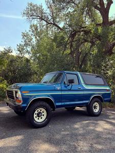 ÚLTIMA OFERTA ESPECIAL EN NUESTRO FORD BRONCO 1978 EDICIÓN ESPECIAL CON INCREÍBLE INTERIOR ORIGINAL Y VIENE CON UNA EXCELENTE OFERTA PROMOCIONAL - Product Image 2