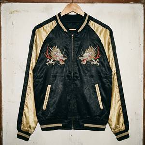 Chaqueta de Estilo Vintage Yokosuka, Chaqueta Urbana de Satén Negro y Dorado con Bordado Pesado de Dragón, Directo de Fábrica en Sialkot - Product Image 5