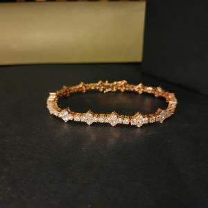 สร้อยข้อมือเพชรสำหรับผู้หญิงสาย15CT สีทอง18K เหมาะสำหรับเป็นของขวัญวันครบรอบ - Product Image 2