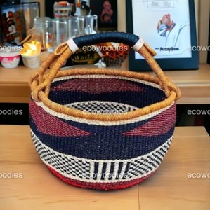 Wholesale <b>Round</b> High Handle <b>Wicker</b> Woven High Quality Flower <b>Basket</b> Storage <b>Basket</b> <b>Wicker</b> Decorative <b>Baskets</b> for for Gifts - Product Image 4