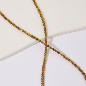 Magnifique collier Mala en diamants naturels multicolores de 30 carats avec pierres rondes taillées en or blanc pour bijoux fins - Product Image 2
