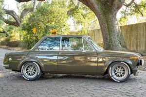 BMW 2002 de 1974: Coches usados eficientes listos para suministro a granel - Product Image 2