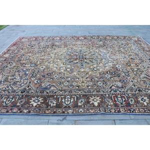 Vintage Oversize Rug 9.4x12.3 ft, <b>Red</b> Southwestern Turkish <b>Wool</b> Rug - Product Image 4