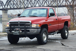 MEILLEURE OFFRE pour les camions pick-up HIGHPARFORMANCE 2001 2500ST - Product Image 1