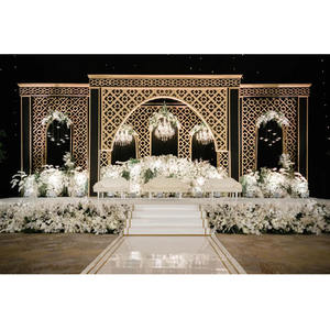 Décor de scène traditionnel arabe majestueux, panneau découpé au laser, personnalisé, en métal doré léger, événements, mandap, artisanat, designer - Product Image 1
