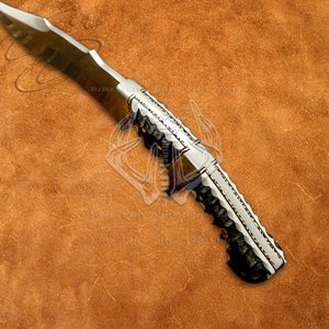 Acero D2 hecho a mano personalizado-Cuchillo de caza Bowie Full Tang Sub Hilted con Funda de cuero, agarre ergonómico de micarta, regalo ideal - Product Image 3