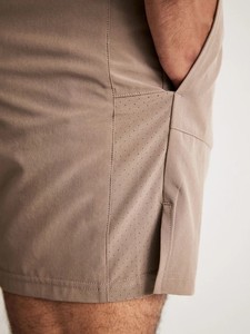 Short de survêtement style High Street pour hommes avec cordon de serrage à la taille motif solide écologique pour les entraînements de gymnastique et les activités de plein air - Product Image 5