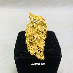 Collier court simple et à la mode avec boucles d'oreilles et bagues plaqué or 18 carats bijoux d'un gramme pour femmes - Product Image 3