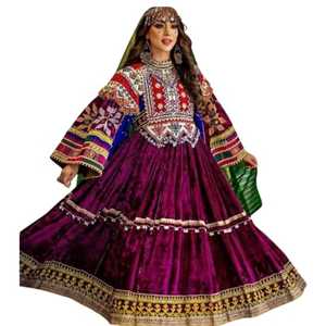 Robe traditionnelle afghane femmes broderie travail robes Vintage robe originale afghane Kuchi longueur au sol - Product Image 1
