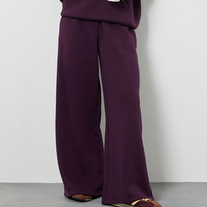 Pantalon de survêtement uni pour femme à rayures latérales et coupe droite large / Prix de gros avec logo personnalisé – Style décontracté - Product Image 4