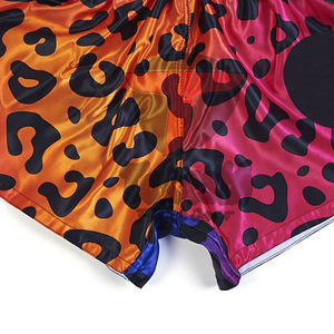 Shorts Muay Thai légers en spandex/polyester de haute qualité dernière conception avec un matériau durable pour les arts martiaux - Product Image 4