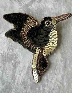 Colgantes navideños bordados con lentejuelas y cuentas temáticas de pájaros hechos a medida para el hogar para la reventa de adornos de bolas y árboles - Product Image 4