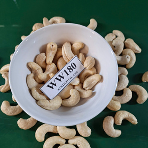 W180เม็ดมะม่วงหิมพานต์ผลิตในเวียดนามซานติโก Kaju badam เม็ดมะม่วงหิมพานต์เมล็ดมะม่วงหิมพานต์ W180บริการ24/24 - Product Image 1