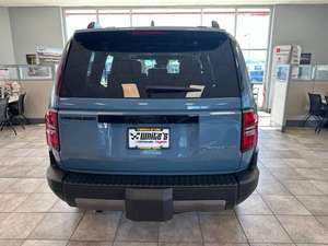 Nouveau modèle 2025 : Intérieur auto-obscurcissant avec caméra de recul à vendre - Product Image 3