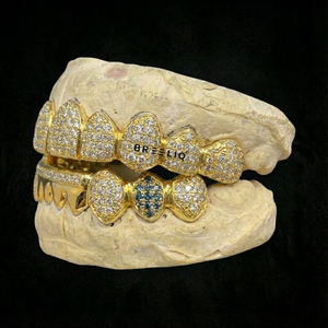 Grilles dentaires de luxe hip-hop serties de diamants VVS Moissanite, bijoux dentaires abordables, grille personnalisée en argent 925 plaqué or - Product Image 4