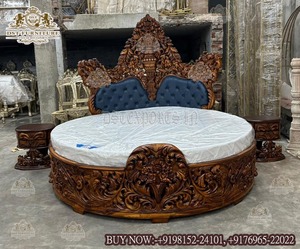 Luxury <b>Wooden</b> Carving Boat Bed for Villa Golden Antique Royal Look Round Bed <b>Victorian</b> Boat Style Queen Size Bed Design Exporter - Product Image 2