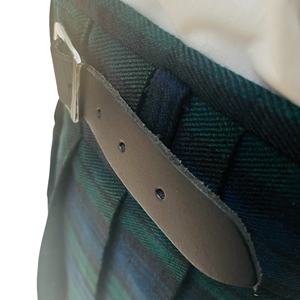 Kilt écossais à tartan en laine acrylique de 5 yards et 13oz pour hommes, design de montre écossais noir avec 2 boucles et bracelets en cuir - Product Image 5