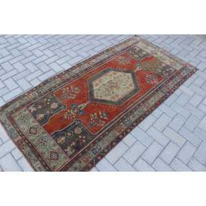 Alfombra Turca Vintage, Alfombra Decorativa de 3.3x6.8 pies, Alfombra con Diseño de Parches Rojos y Azules - Product Image 2