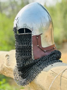 Casco medieval vikingo artesanías casco Metal plata diseño hecho a mano vikingo Cadena de correo casco cuchillos - Product Image 3