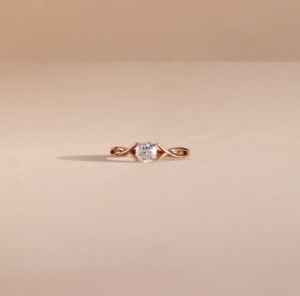 แหวนแต่งงานผู้หญิงบิดเป็นเกลียวแหวนทอง14K สุดหรูผ่านการรับรอง VVS1ห้องปฏิบัติการ - Product Image 5