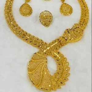 Ensemble de bijoux de mode turcs plaqué or 24K - Product Image 1
