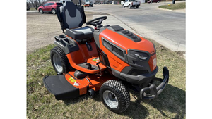 Tondeuse à gazon Husqvarna TS 348XD de qualité supérieure et robuste - Product Image 2