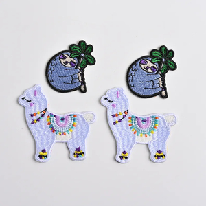 Parches bordados con logotipo personalizado 2024, diseño de animales y flores bonitos, cosidos con plancha para sombreros y pantalones vaqueros para niños, principalmente tela - Product Image 4