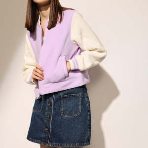 Veste universitaire de haute qualité, fabricant sur mesure, laine vierge, logo brodé personnalisé de votre marque, veste universitaire pour femmes, veste de baseball - Product Image 5